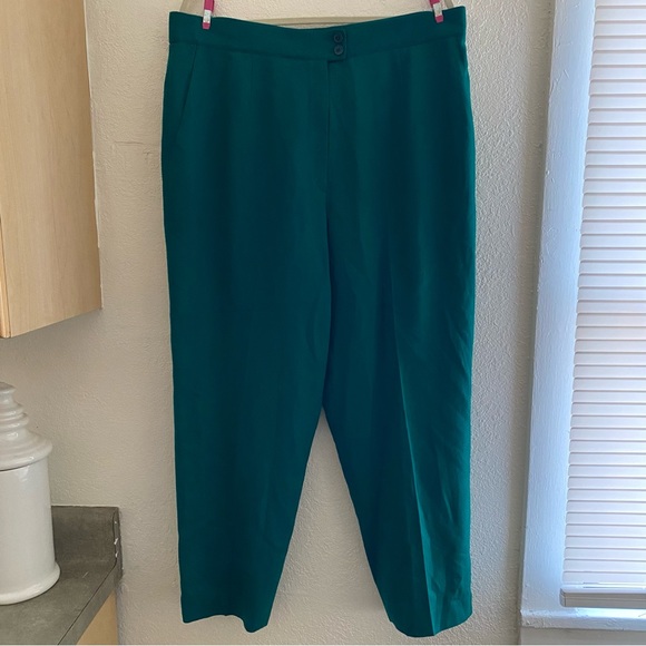 2 piece set Women's Blazer and Pants - Picture 9 of 16